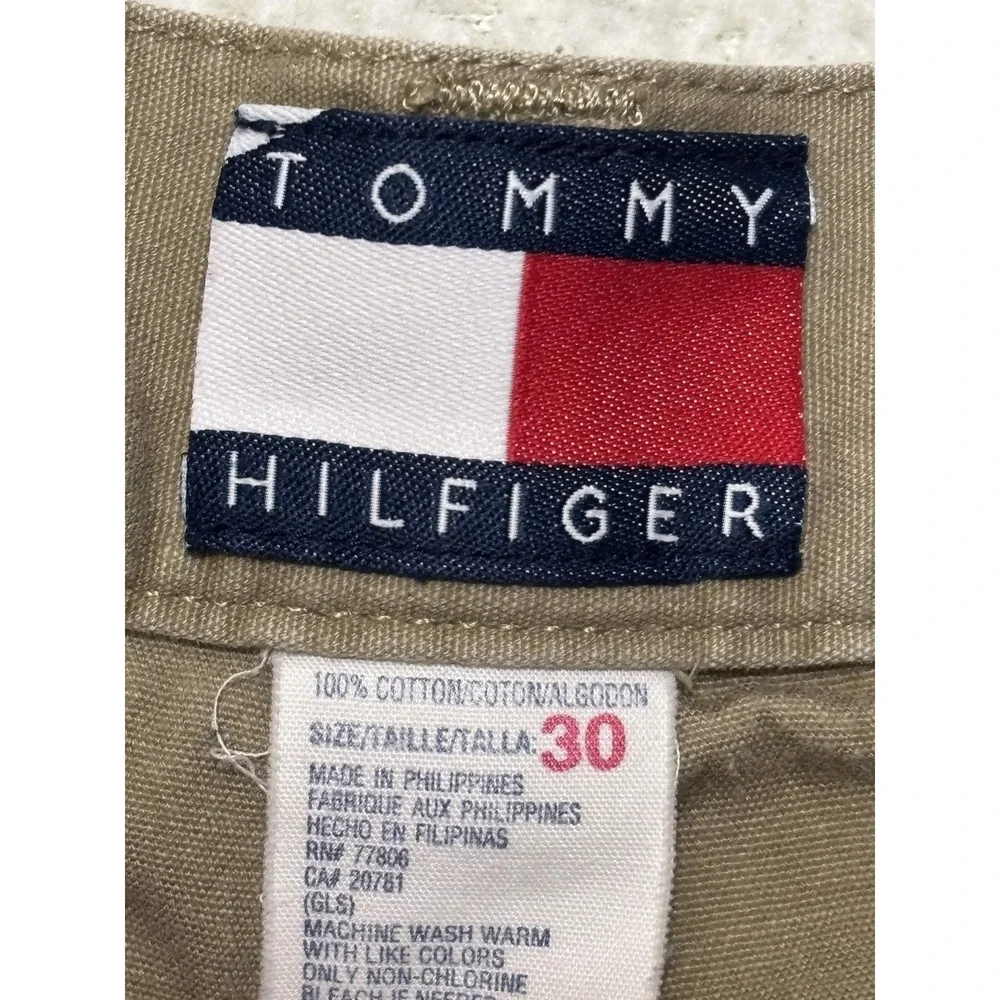 Tommy Hilfiger Mens Shorts 30 Flat Front Khaki 100% Cotton Solid Size 30 Twill